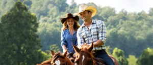 The-Longest-Ride-7-Britt-Robertson-and-Scott-Eastwood